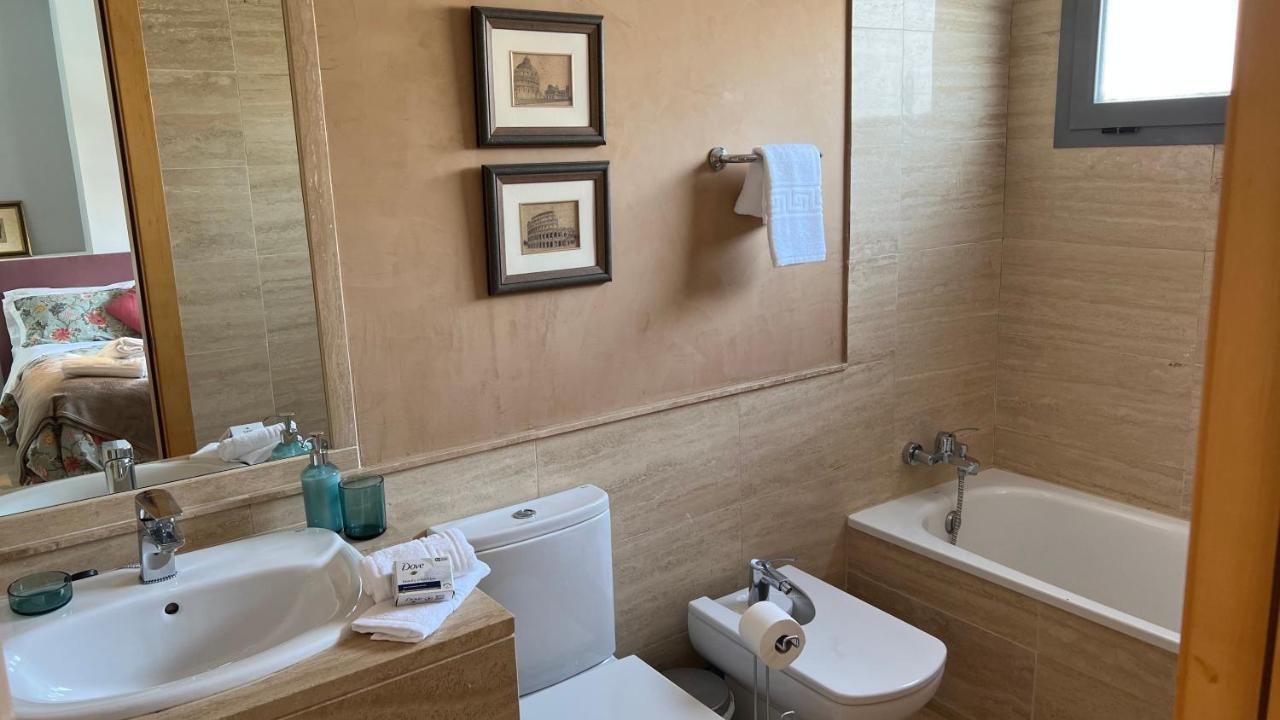 Love Rent4 Malaga Pacifico Экстерьер фото