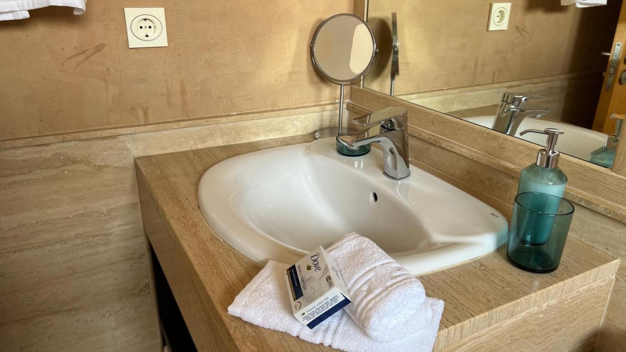 Love Rent4 Malaga Pacifico Экстерьер фото